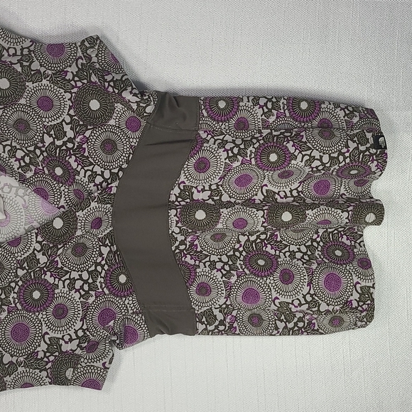 The North Face Athletic Top Short Sleeve V-Neck Vapor Wick Purple Size X-Small - Picture 3 of 11